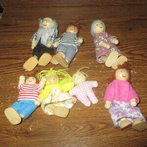 Wooden Poseable Doll Family- Grandparents Parent Brother Sister Baby